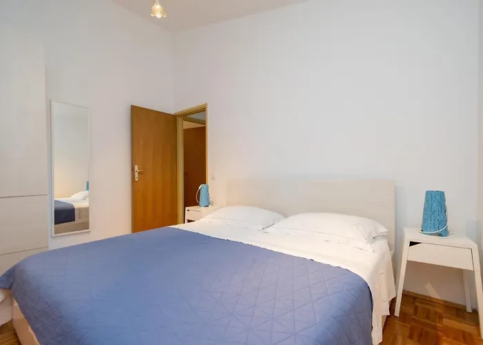 Apartament With Parking Space Sveti Filip I Jakov, Biograd - 21221 *