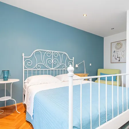 With A Parking Space Sveti Filip I Jakov, Biograd - 21221 Apartment *