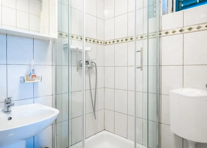Apartman With Parking Space Sveti Filip I Jakov, Biograd - 21221 Sveti Filip i Jakov
